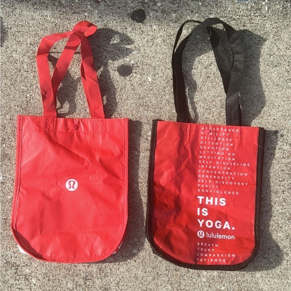 lululemon athletica Red and Black Tote Set - Picture 2 of 2